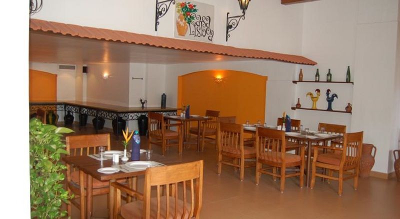 Karma Royal Haathi Mahal Hotel Cavelossim Bagian luar foto